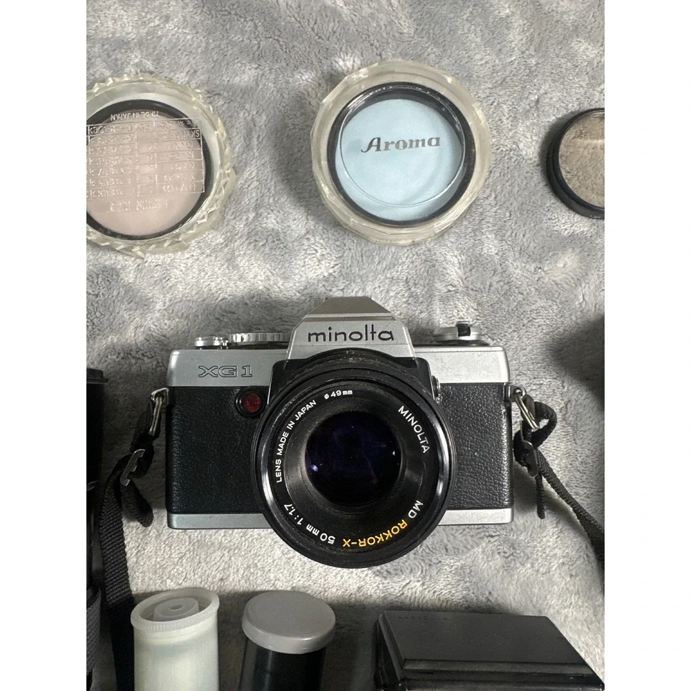 Vintage Minolta XG-1 35mm SLR Camera Kit Rokkor-X 50mm Lens Flash Bag Bundle